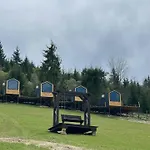 Alpehytte карпати плай Village