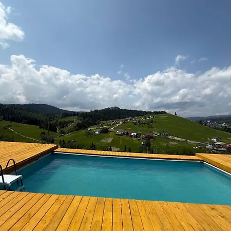 карпати плай Village Bukovel