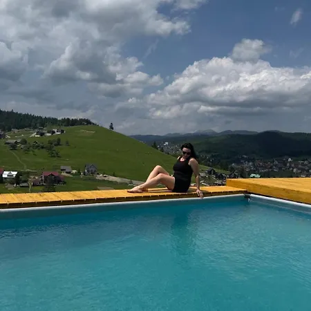 карпати плай Village * بوكوفِل