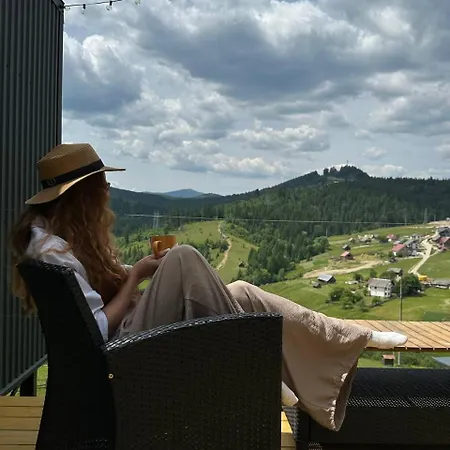 карпати плай Village Chalet
