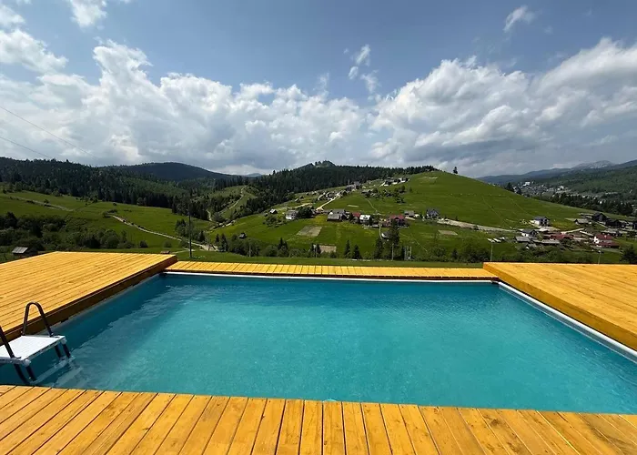 Σαλέ карпати плай Village *