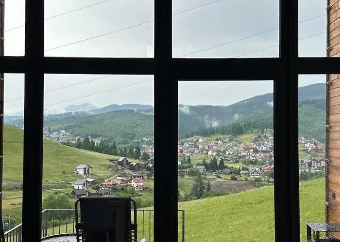 карпати плай Village Μπούκοβελ